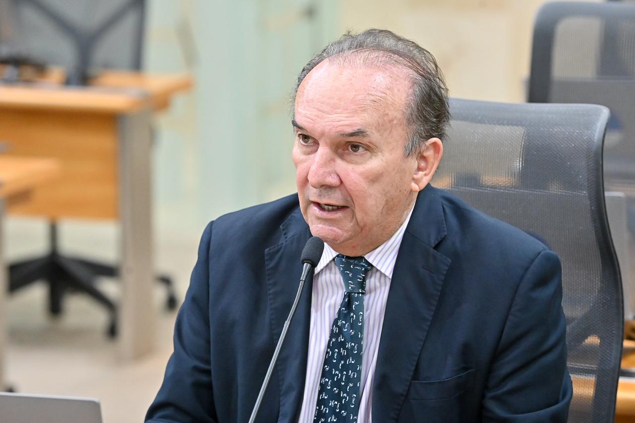 Nelter cobra retomada de testes do Detran no interior e questiona rigor de fiscalizações